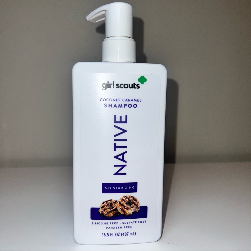 Native Coconut Caramel Moisturizing Shampoo Girl Scout